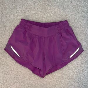 lululemon hotty hot short